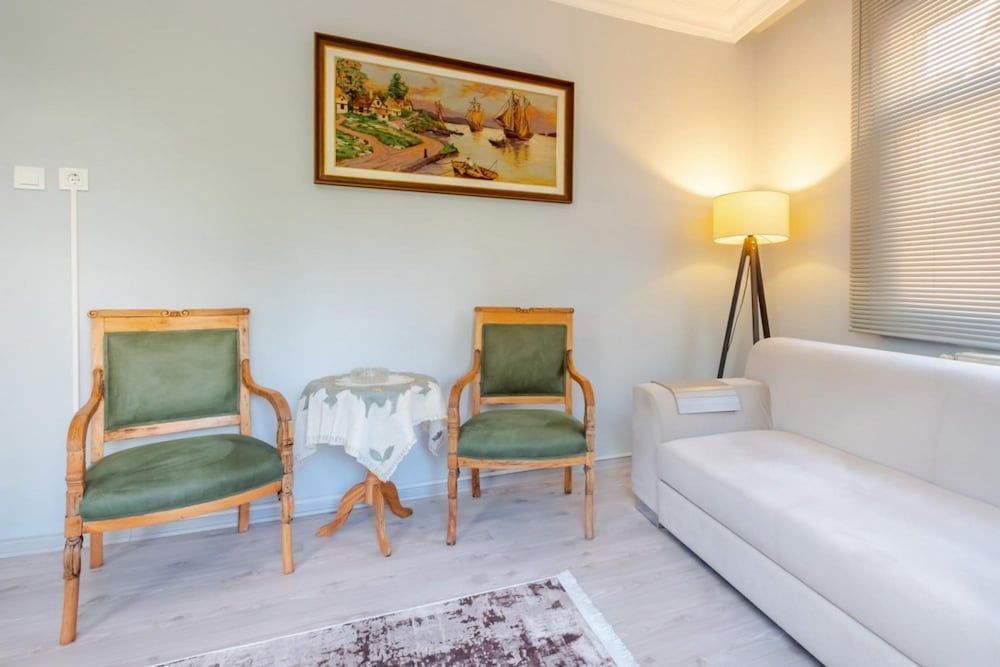 undefined Incredible Flat w Halic View in Beyoglu 8