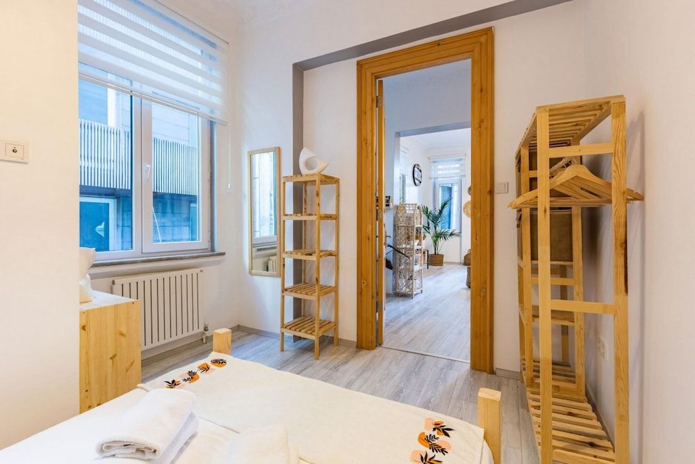 Exceptional Flat Near Metro and Galata Apartment 8