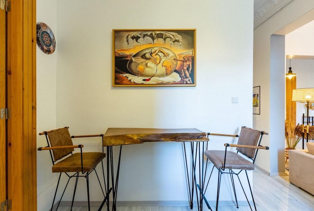 undefined Exceptional Flat Near Metro and Galata 5