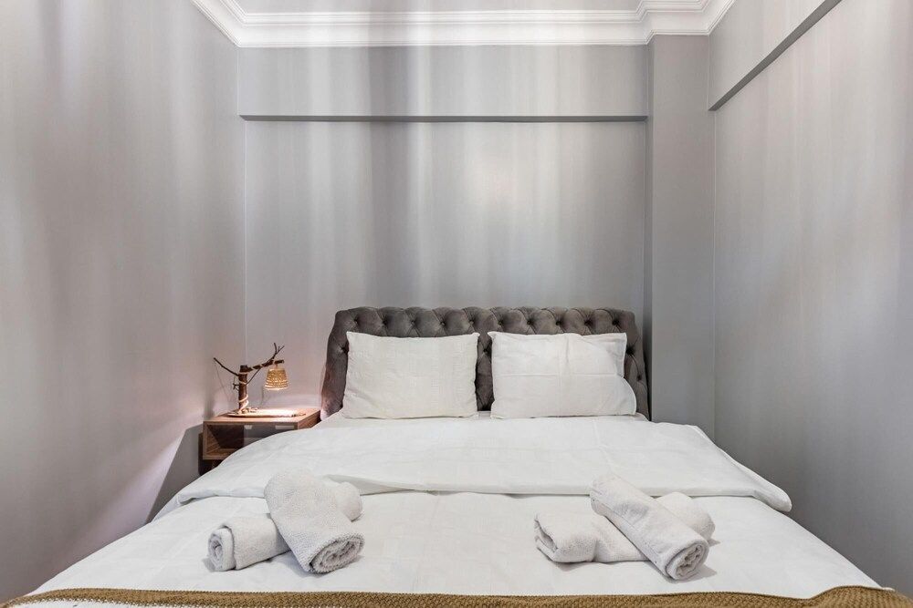 undefined Stylish Flat Near Popular Attractions in Moda 3