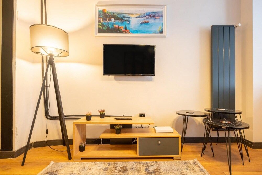 undefined Cozy Flat With Central Location Close to Popular Attractions in Besiktas 5