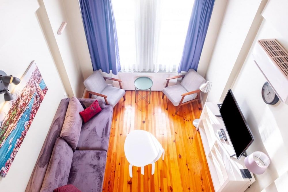 undefined Delightful Flat Near Taksim Square in Sisli