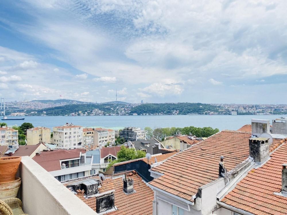 Missafir Amazing Flat With Terrace in Besiktas Apartment 24