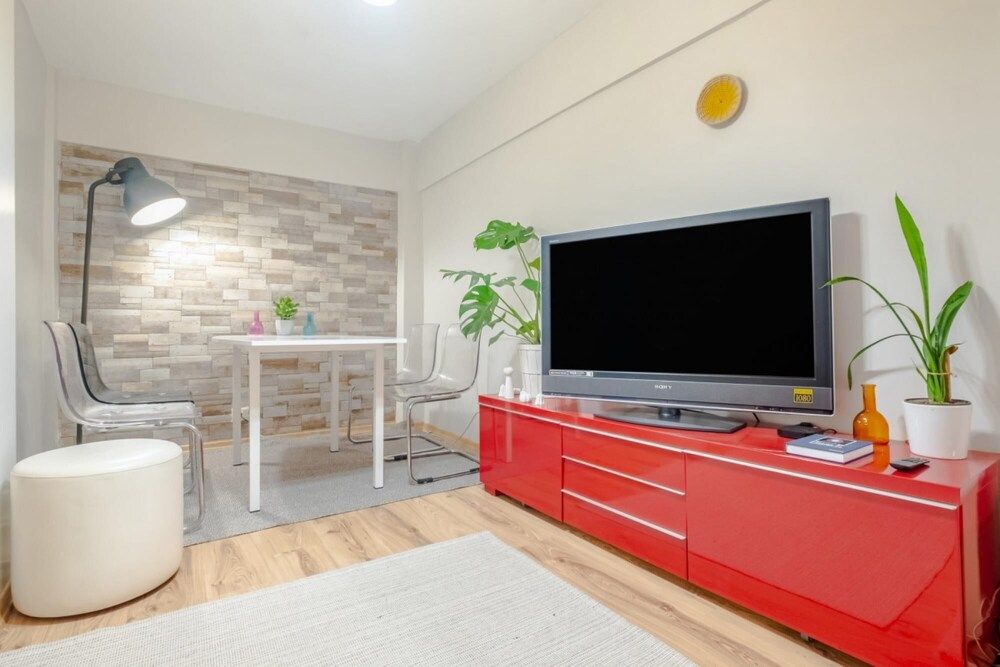 undefined Colorful and Central Flat With Balcony in Kadikoy 8