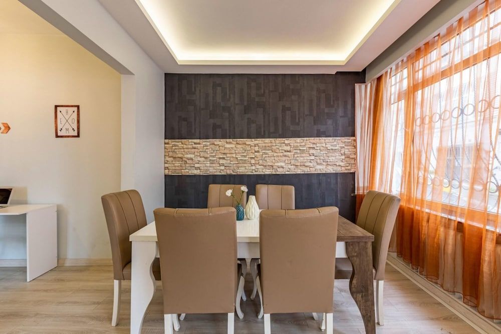 undefined Comfy Flat Near Nisantasi and Taksim in Sisli 10