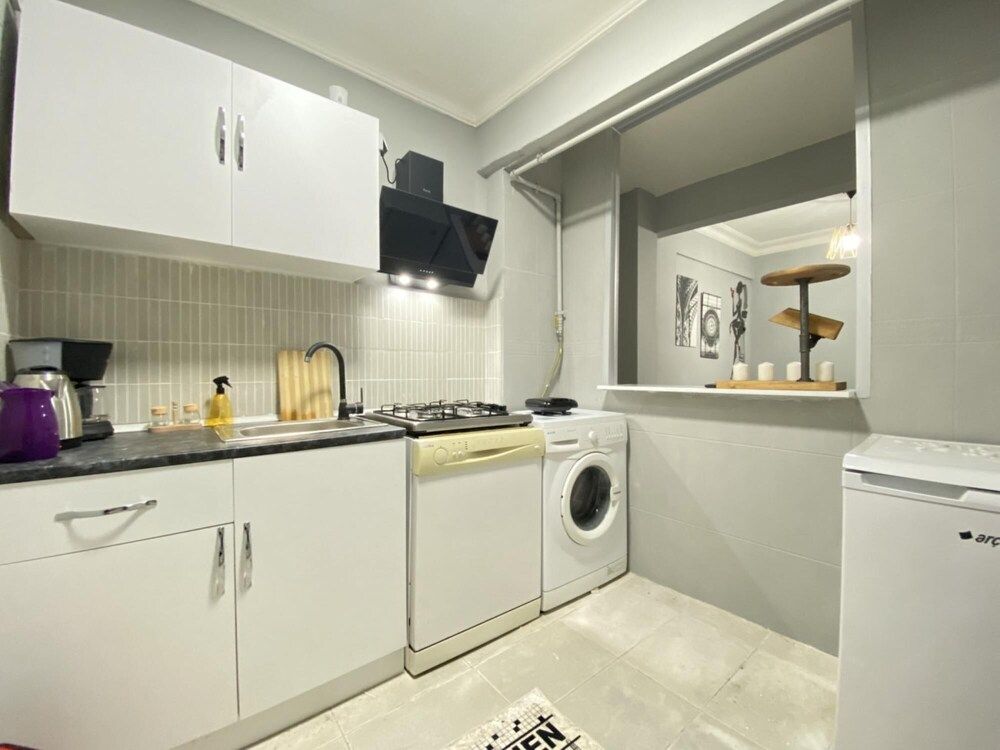 undefined Charming Flat With Balcony in Sinanpasa Besiktas 4