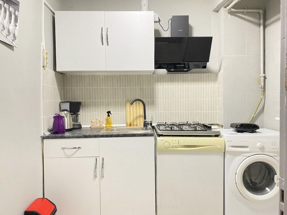 undefined Charming Flat With Balcony in Sinanpasa Besiktas 9