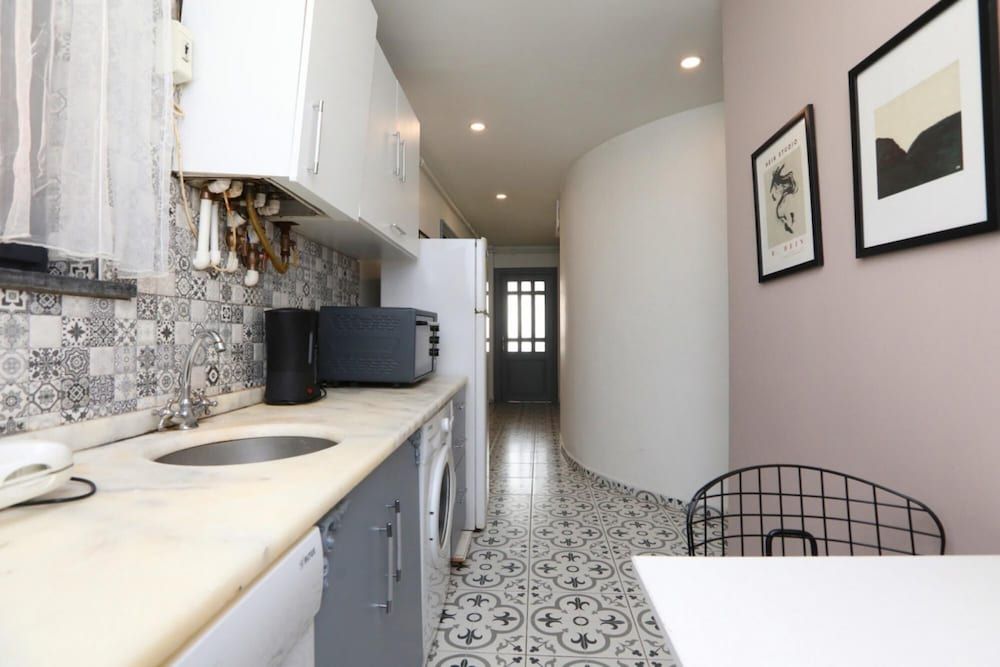 undefined Central Flat w Sea View and Near Galata Tower 2