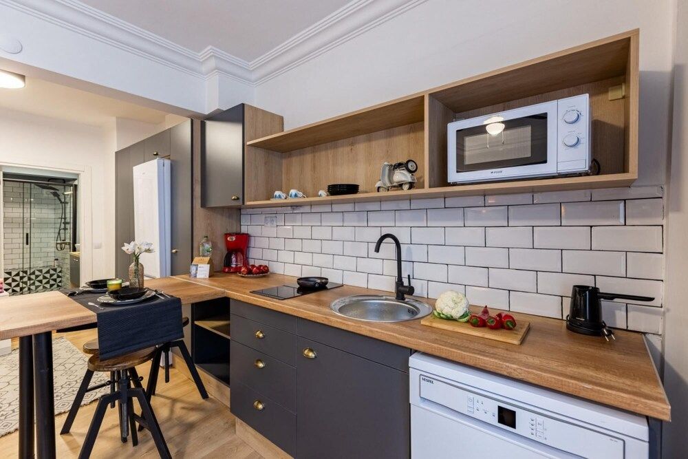 undefined Missafir Superb Flat in the Heart of Cihangir 5