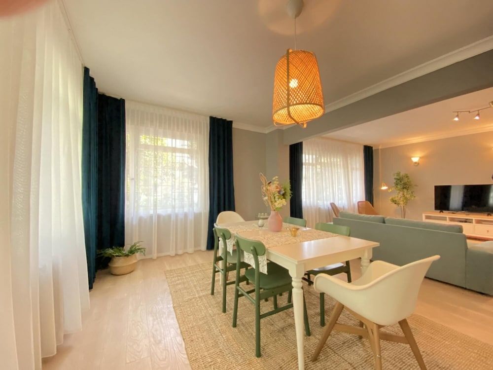 undefined Missafir Stylish Flat Near Shopping Malls in Sisli 2