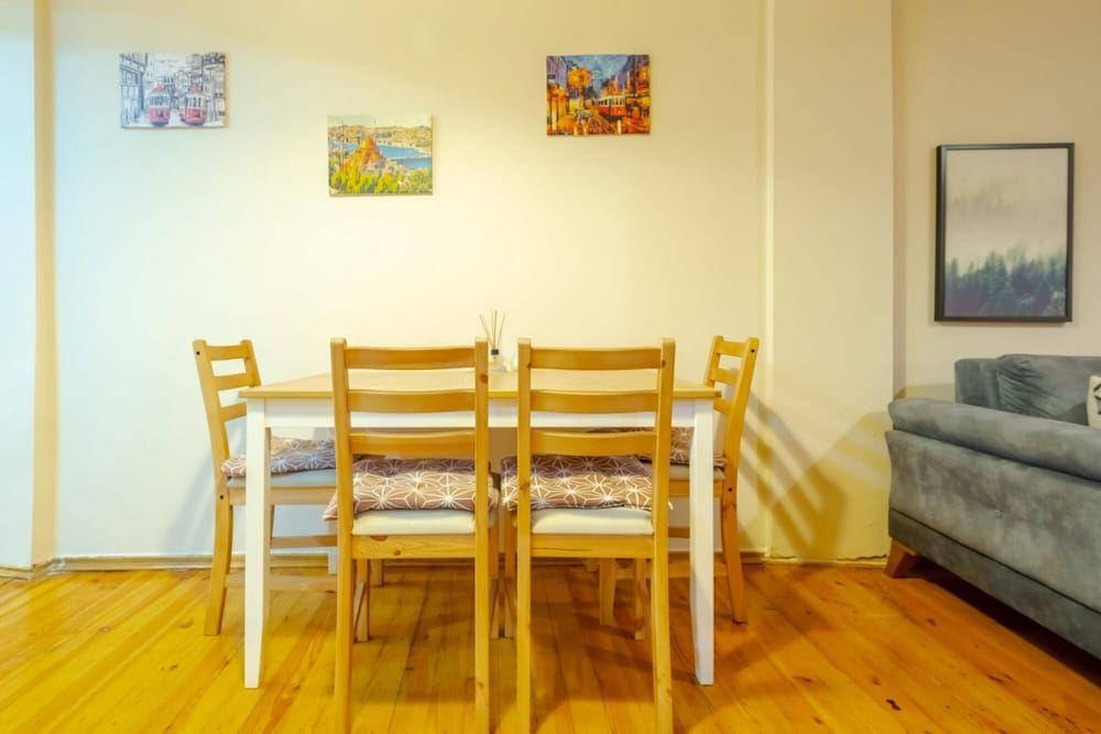 undefined Central Flat With Balcony 700 m to Taksim Square 6