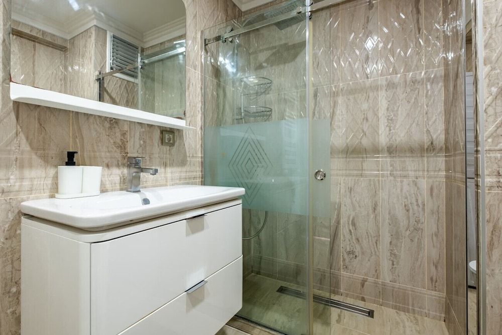 Missafir Exquisite and Central Flat in Nisantasi Apartment 21