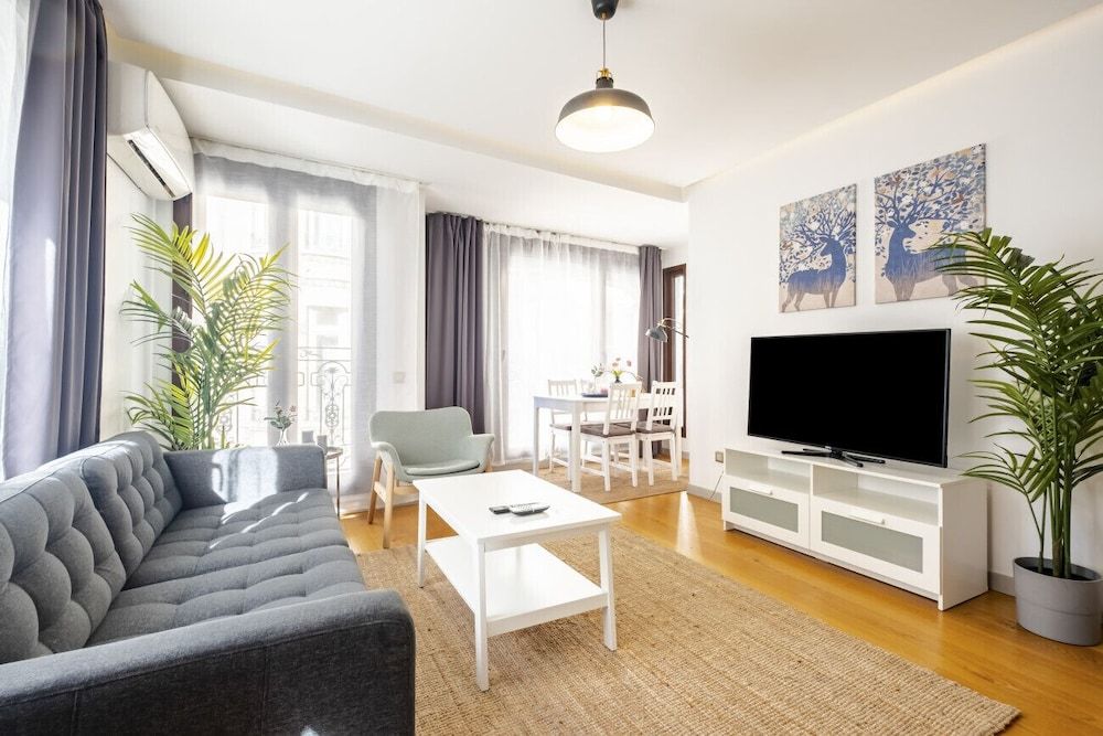 undefined Missafir Exquisite and Central Flat in Nisantasi 8