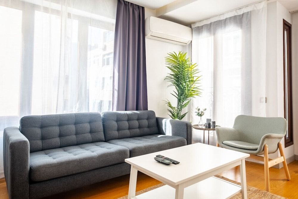 undefined Missafir Exquisite and Central Flat in Nisantasi 4