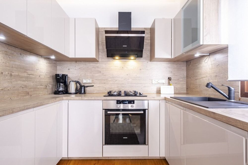 Missafir Exquisite and Central Flat in Nisantasi Apartment 14