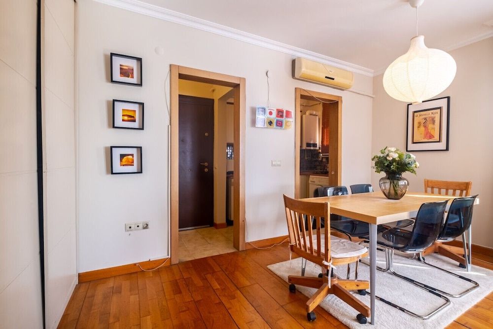 undefined Apartment With Fascinating View in Besiktas 3