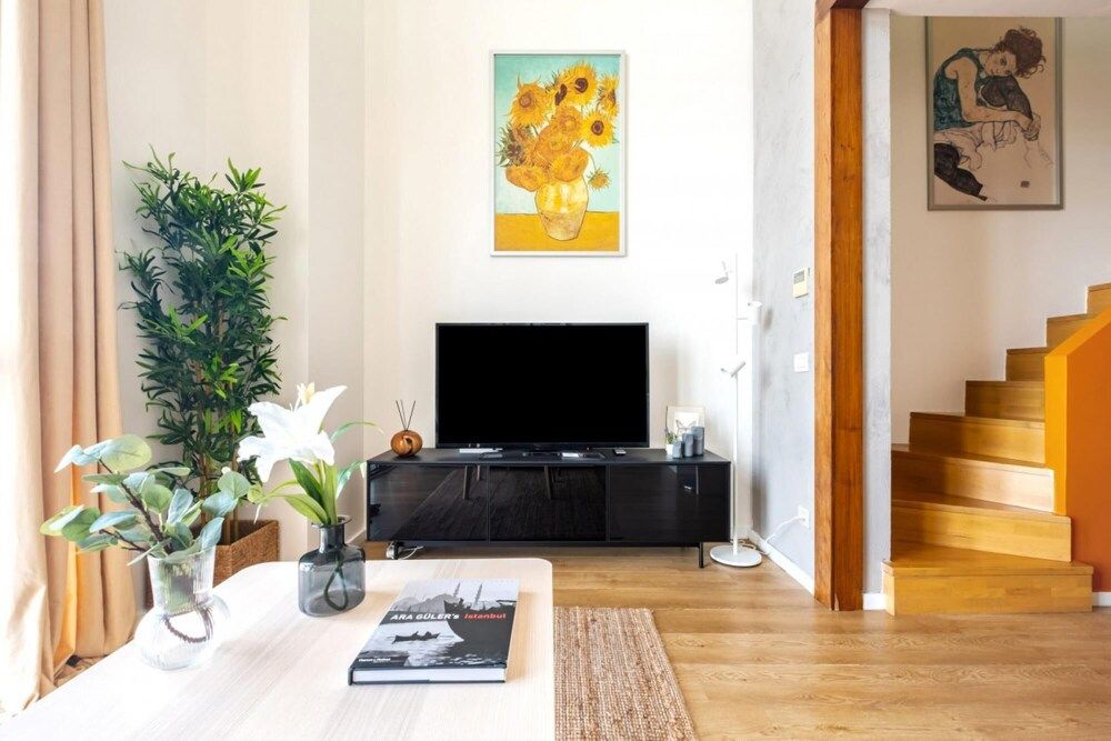 undefined Cozy Loft With Skyline View in Modern Residence 8