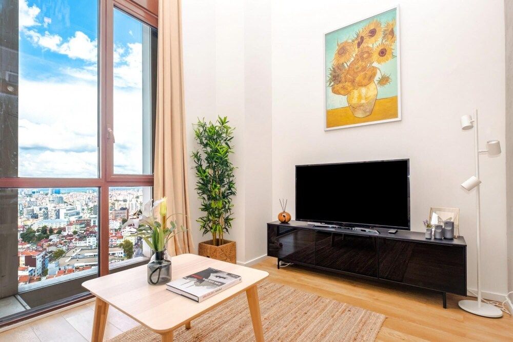 undefined Cozy Loft With Skyline View in Modern Residence 9