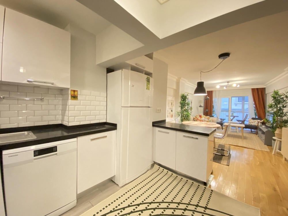 undefined Charming and Central Flat With Balcony in Beyoglu 9