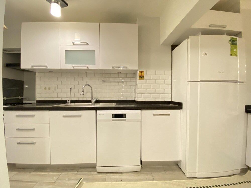 undefined Charming and Central Flat With Balcony in Beyoglu 5