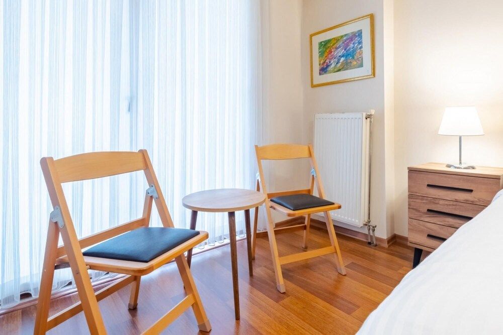 undefined Pleasant Flat With Central Location in Sisli 6