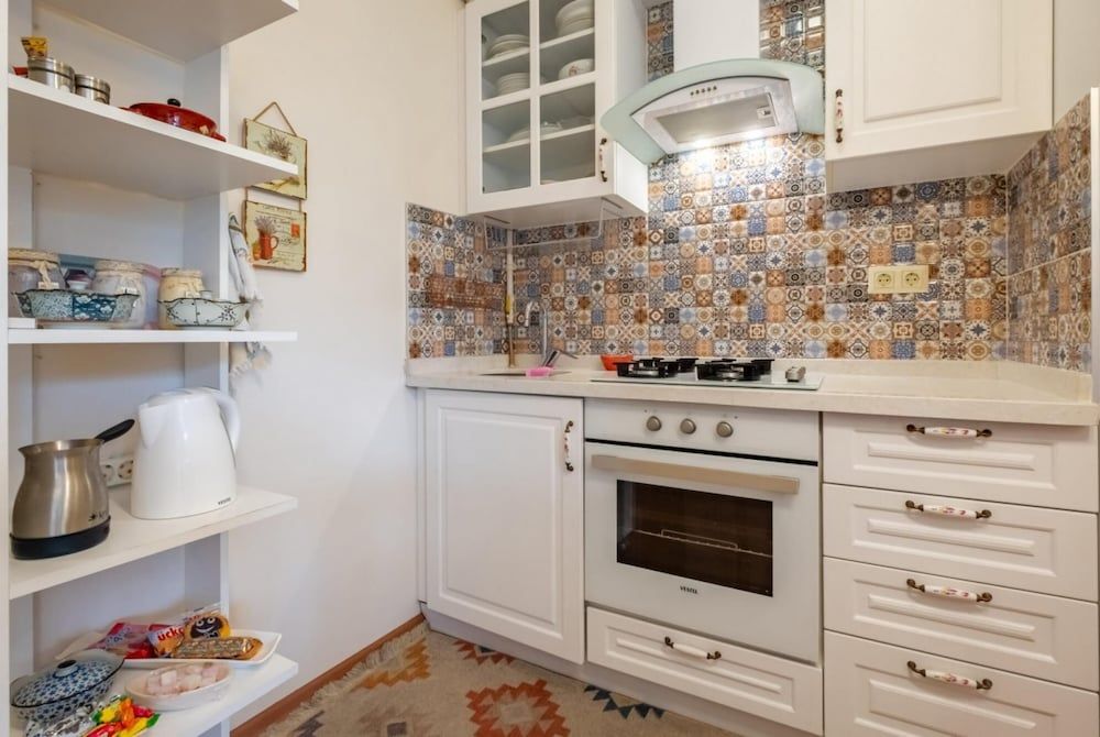 undefined Pleasant Flat With Central Location in Sisli 4
