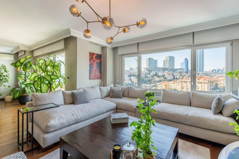 undefined House With Balcony and City View in Besiktas 6