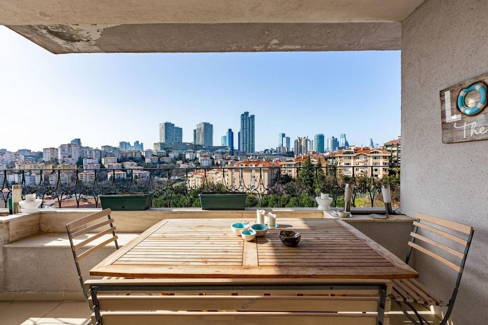 undefined House With Balcony and City View in Besiktas 9