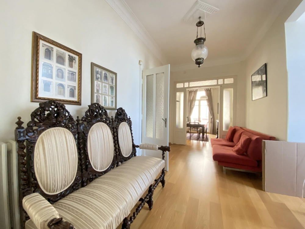 Flat With Balcony and Bosphorus View in Beyoglu Apartment 20