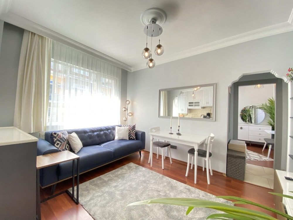 undefined Modern and Stylish Flat Near Taksim Square 5