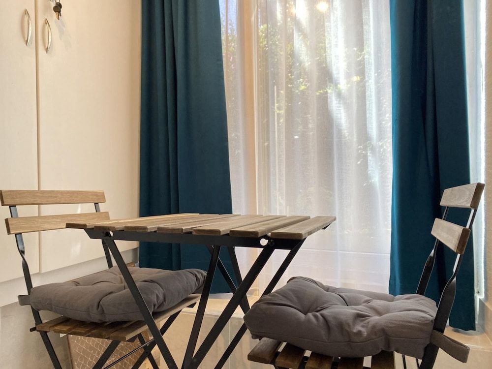 Missafir Chic Flat Near Shopping Malls in Sisli Apartment 28