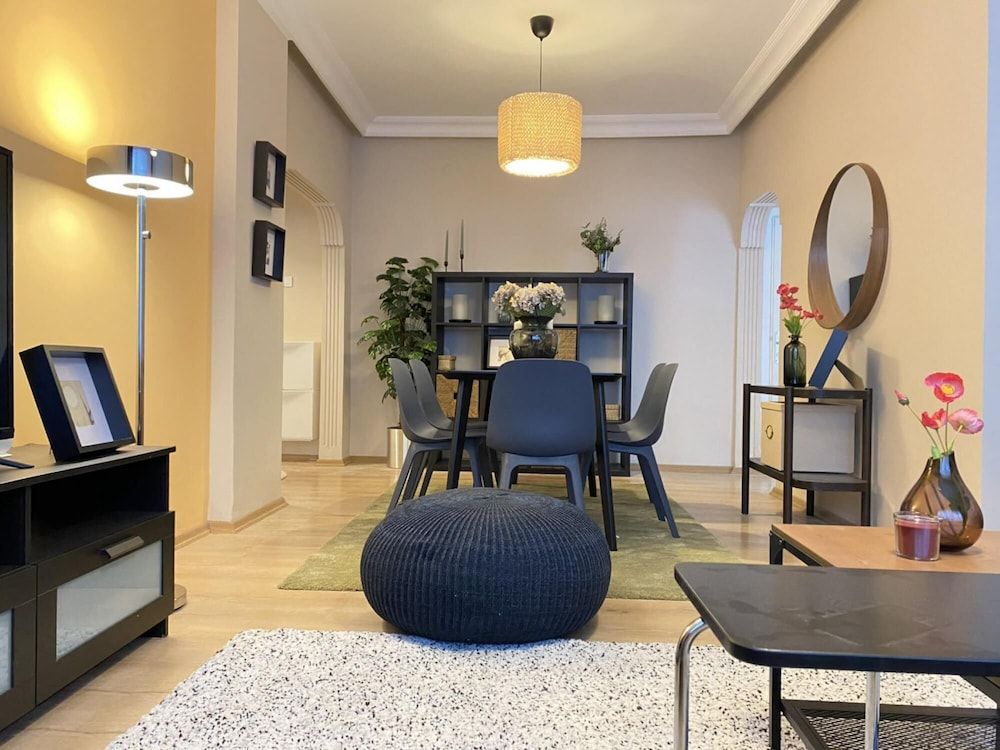 Missafir Chic Flat Near Shopping Malls in Sisli Apartment 12