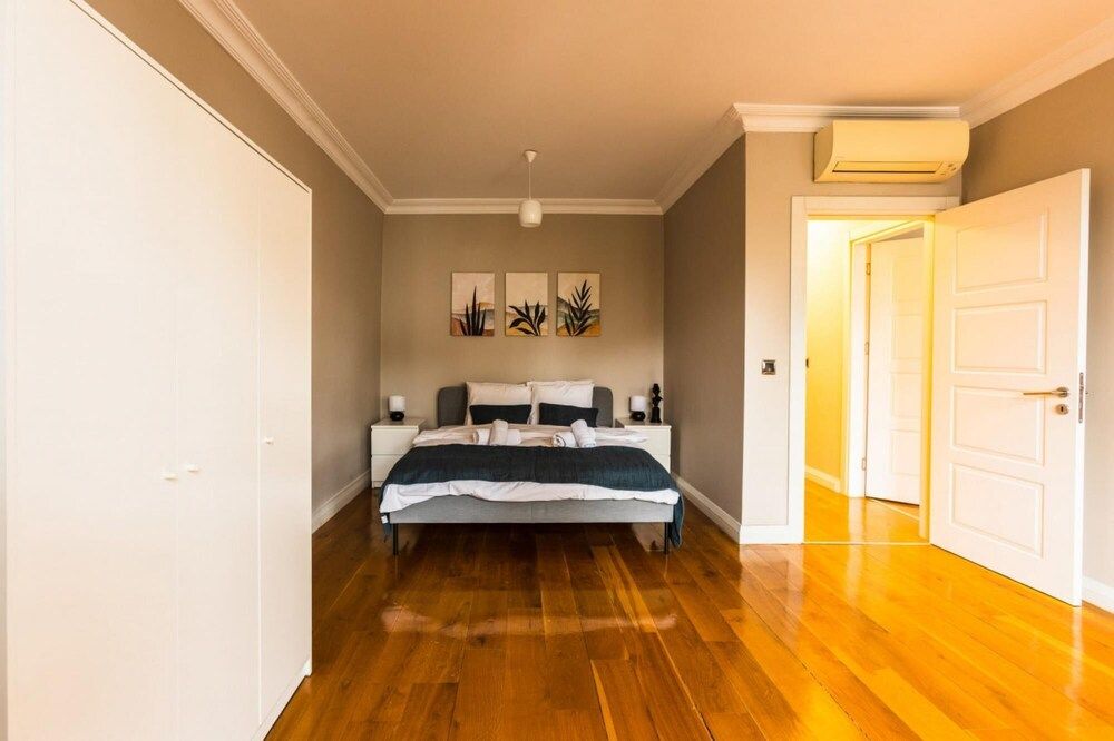 undefined Exceptional Flat With Galata Tower View in Beyoglu 6