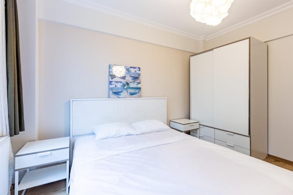 undefined Cozy Flat With Dreamy Bosphorus View in Beyoglu 9