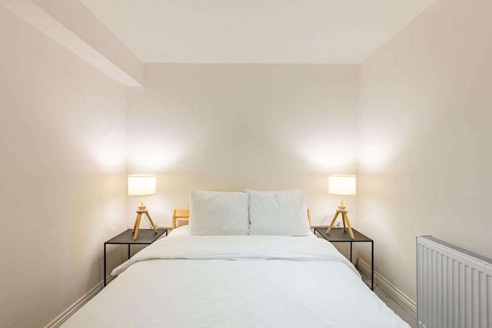 Flat 5 Min to Taksim With Backyard in Cihangir Apartment 18