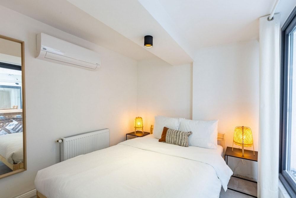 Flat 5 Min to Taksim With Backyard in Cihangir Apartment 5