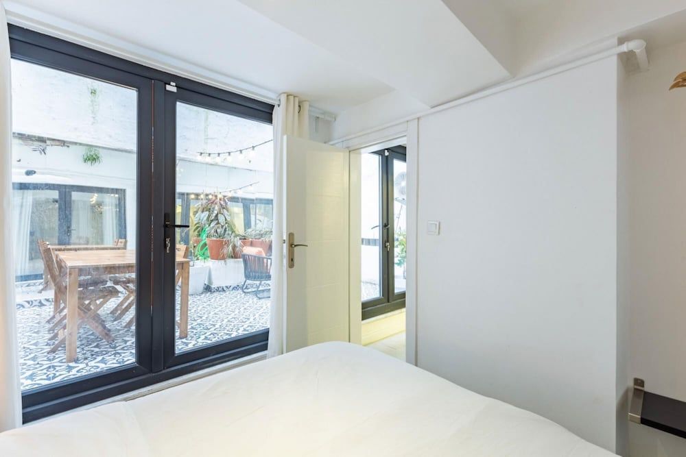 Flat 5 Min to Taksim With Backyard in Cihangir Apartment 16