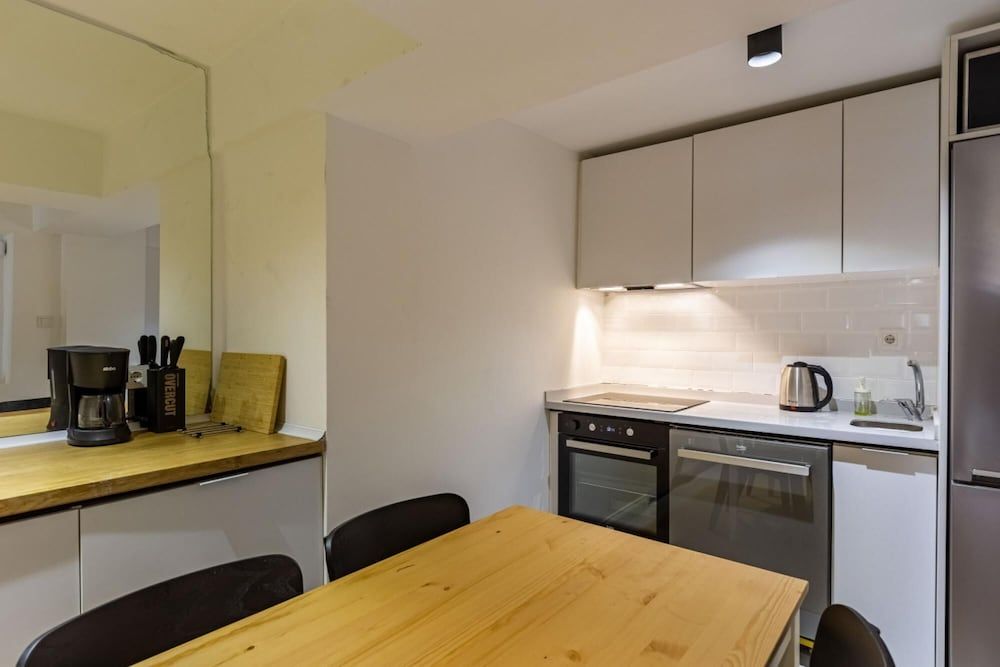 Flat 5 Min to Taksim With Backyard in Cihangir Apartment 12