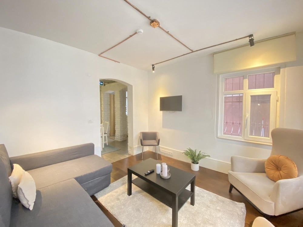 undefined Missafir Spectacular and Central Flat in Beyoglu 6