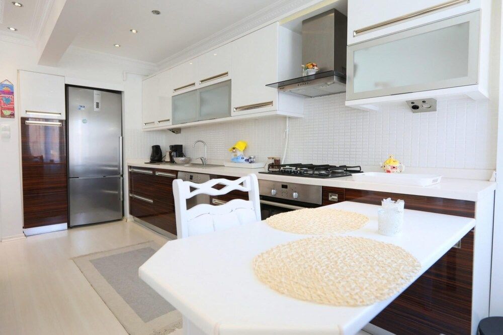 undefined Modern Cozy Flat With Central Location in Sisli 2