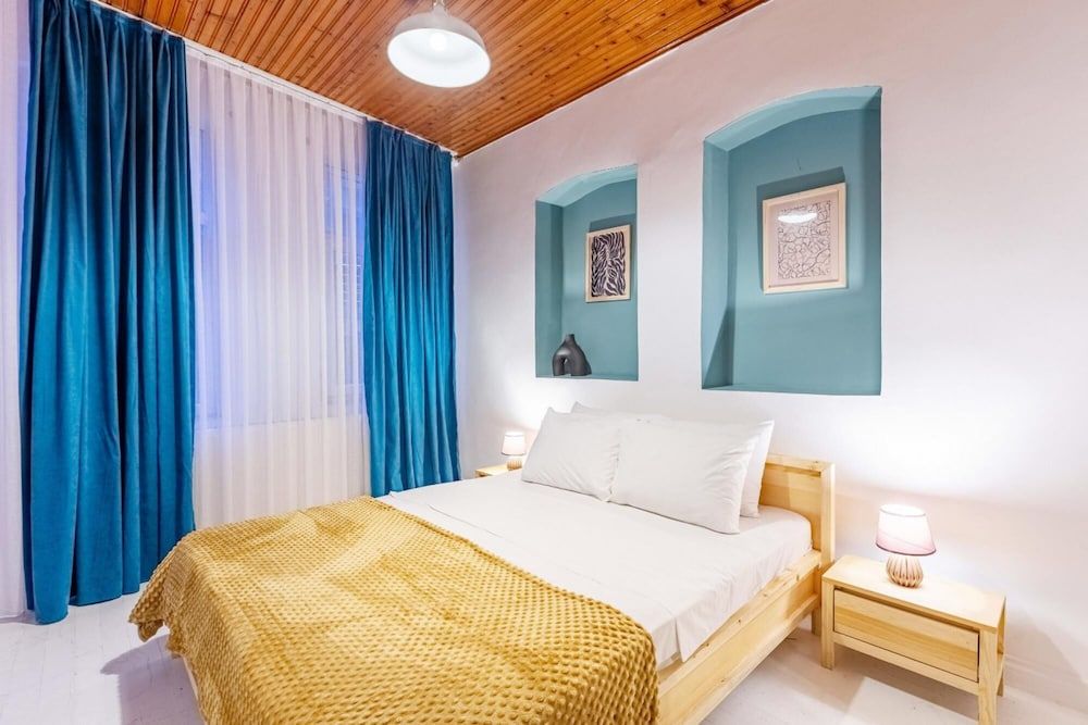 undefined Central Flat Near Taksim Square in Sisli 7