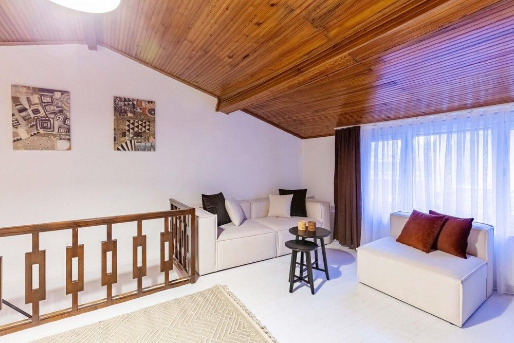 undefined Central Flat Near Taksim Square in Sisli 4