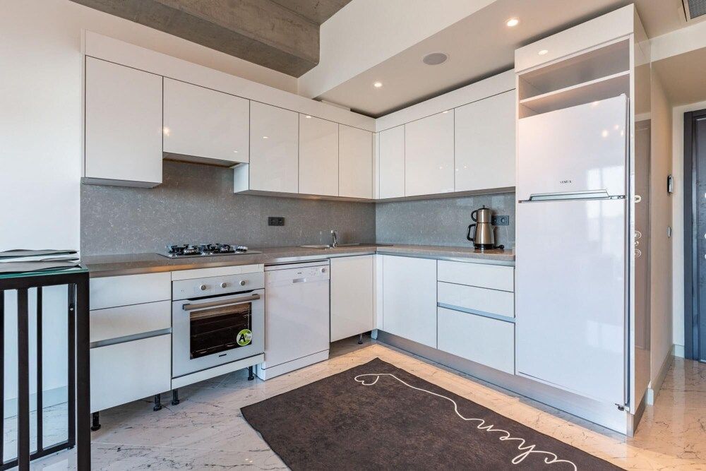 undefined Cozy Flat With City View and Balcony in Sisli 5