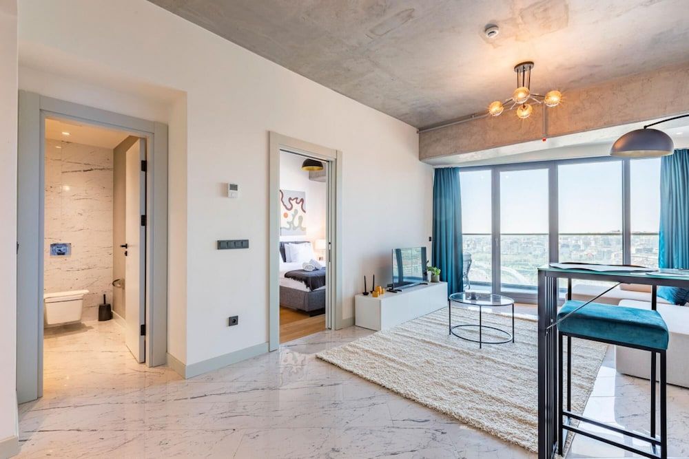 undefined Cozy Flat With City View and Balcony in Sisli 10