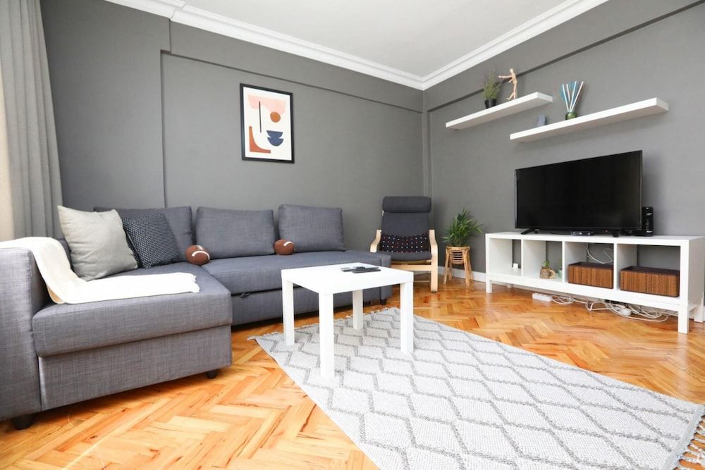 undefined Stylish and Central Flat in Kadikoy 2