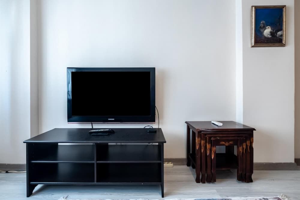 undefined Eclectic Apartment Near Popular Attractions in Beyoglu 7