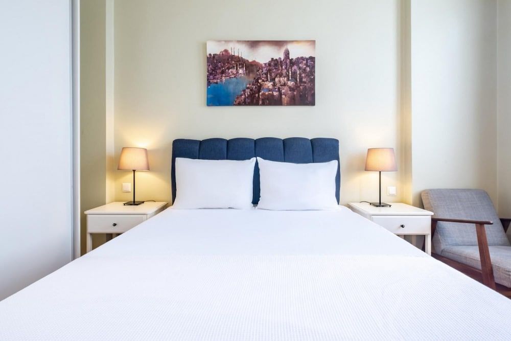 undefined Superb Flat With Excellent Location in Sisli 5