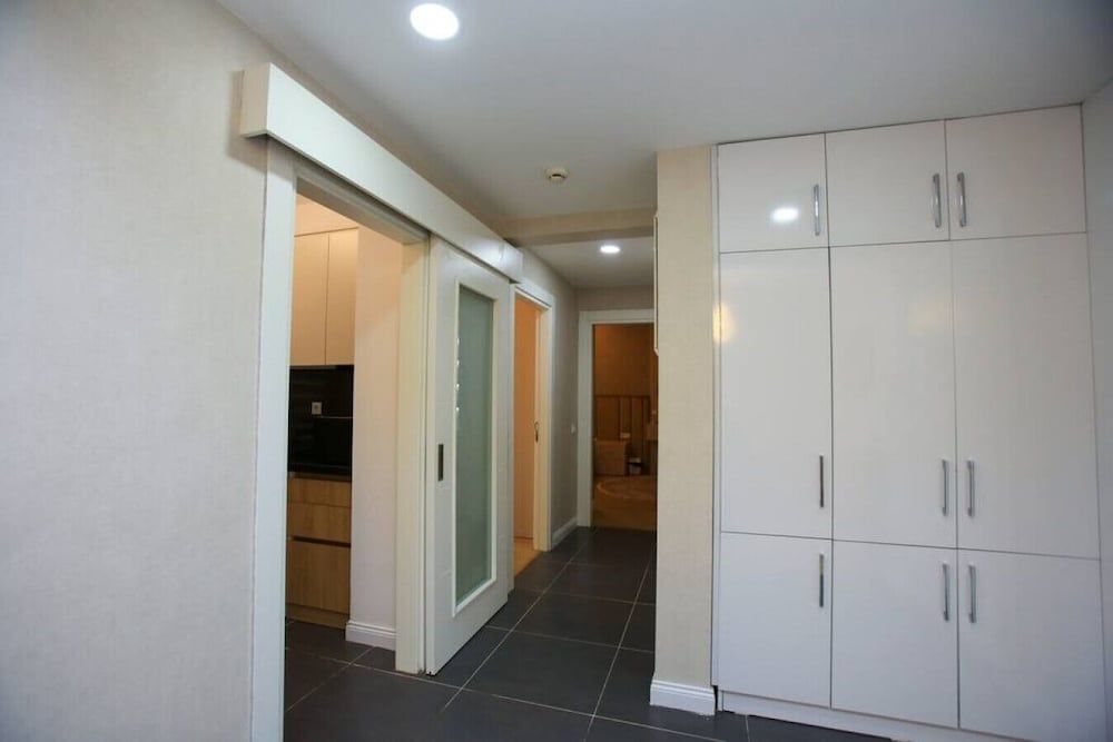 undefined Lovely 2-bedroom Apartment in Basaksehir 8