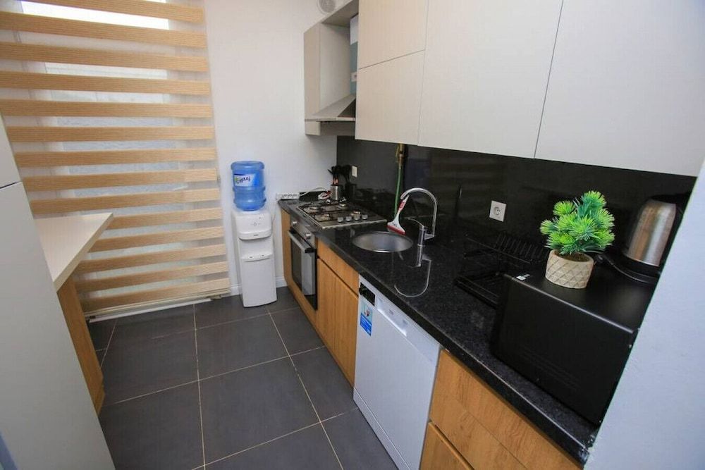 undefined Lovely 2-bedroom Apartment in Basaksehir 10