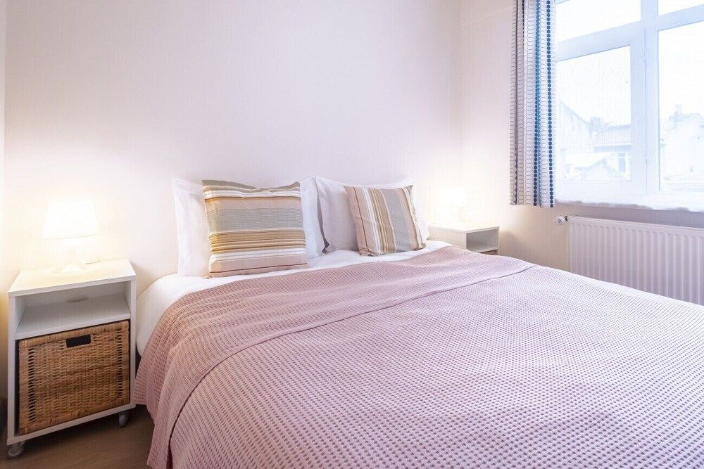 undefined Flat With Balcony Near Bull Statue in Kadikoy 9